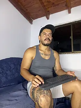 AndresSmith   online show from April 4, 8:01 am