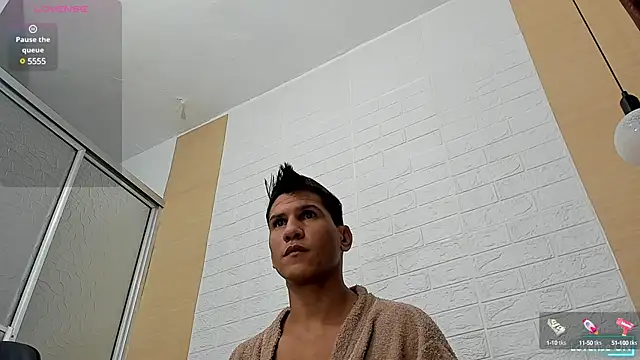 nakedfoam1 online show from February 23, 1:46 am