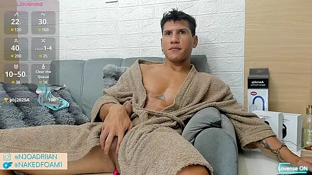 nakedfoam1 online show from February 27, 4:20 am