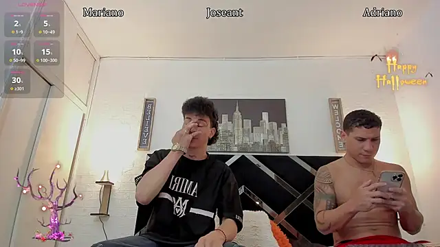 nakedfoam1 online show from October 17, 4:26 am