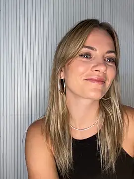 Milla  one online show from September 15, 7:52 am