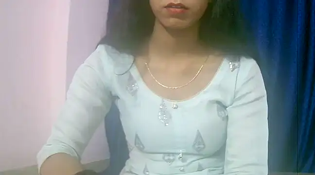 Snapshot of Cute_Sanna chatting on January 7, 7:49 pm Cute Sanna online show from January 7, 7:49 pm