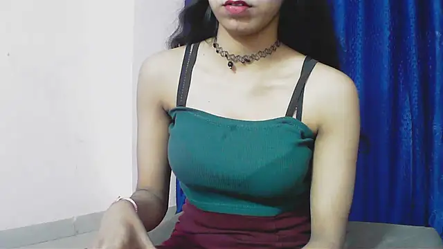 Snapshot of Cute_Sanna chatting on February 9, 8:45 pm Cute Sanna online show from February 9, 8:45 pm