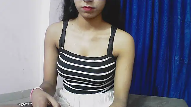 Snapshot of Cute_Sanna chatting on February 13, 11:58 pm Cute Sanna online show from February 13, 11:58 pm
