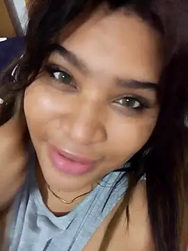 ambarlennoix online show from February 8, 6:12 am