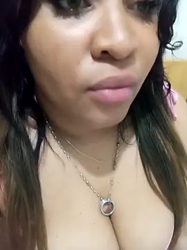 ambarlennoix online show from March 8, 11:49 pm