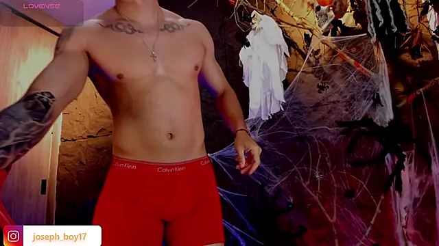 Snapshot of joseph_boy chatting on October 30, 11:55 am joseph boy online show from October 30, 11:55 am