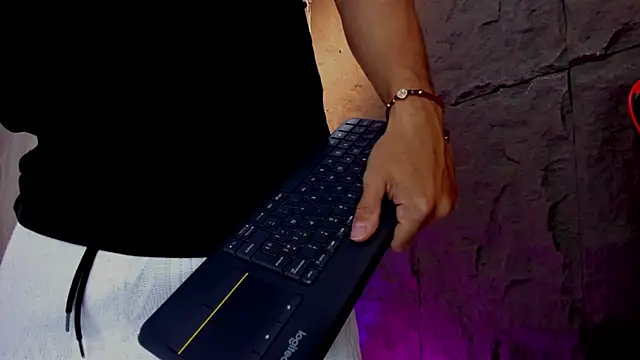 Snapshot of joseph_boy chatting on January 7, 11:23 am joseph boy online show from January 7, 11:23 am