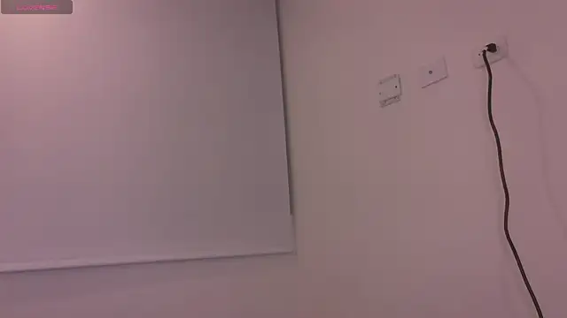 Snapshot of Lovely-allys chatting on September 27, 2:49 am Lovely-allys online show from September 27, 2:49 am