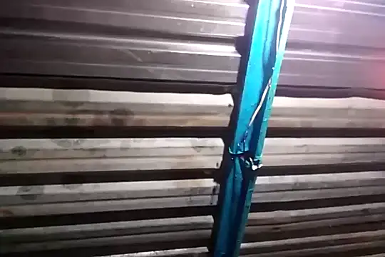 Snapshot of bull_Giant chatting on December 1, 9:48 pm bull Giant online show from December 1, 9:48 pm