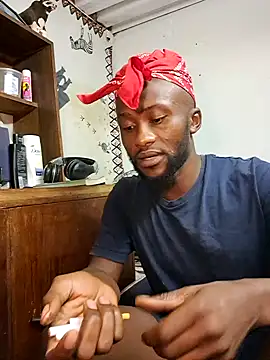 Snapshot of bull_Giant chatting on February 9, 7:52 pm bull Giant online show from February 9, 7:52 pm