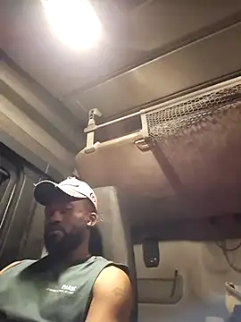 Snapshot of bull_Giant chatting on September 19, 11:05 pm bull Giant online show from September 19, 11:05 pm