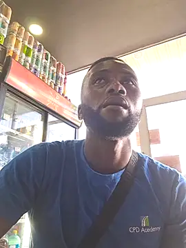 Snapshot of bull_Giant chatting on October 24, 1:07 pm bull Giant online show from October 24, 1:07 pm