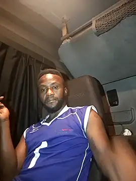 Snapshot of bull_Giant chatting on November 2, 7:16 pm bull Giant online show from November 2, 7:16 pm