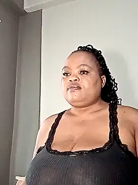 hugemelonsxxx online show from February 12, 9:20 am