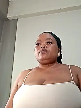 hugemelonsxxx online show from October 14, 10:38 am