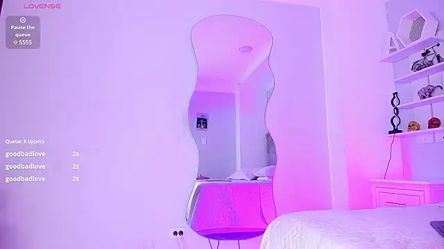 LiaFlowers online show from December 8, 12:29 am