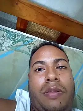 Snapshot of AlkalineCalmness chatting on February 6, 4:32 pm AlkalineCalmness online show from February 6, 4:32 pm