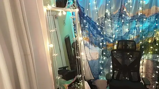 cunty tranny lydia online show from February 19, 3:13 am