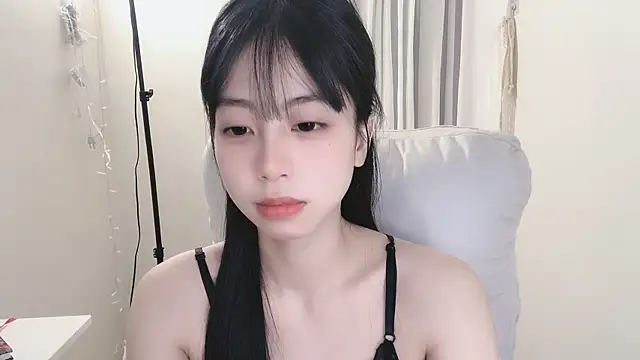 -Hottie online show from March 11, 7:03 pm