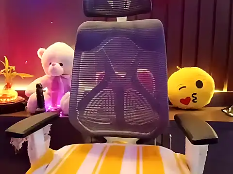 Snapshot of GoldnessAishu chatting on January 29, 5:24 pm GoldnessAishu online show from January 29, 5:24 pm