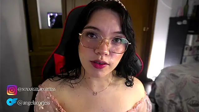 angela cortes  online show from October 27, 2:48 am