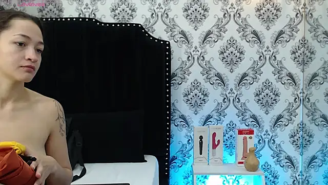 SaaraBrown online show from February 20, 12:25 pm