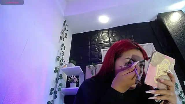 Snapshot of Mia_Rinn chatting on January 28, 1:27 pm Mia Rinn online show from January 28, 1:27 pm
