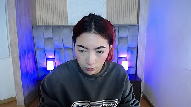 Snapshot of Mia_Rinn chatting on October 16, 1:45 pm Mia Rinn online show from October 16, 1:45 pm