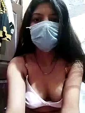 Hotty-Divya online show from December 19, 9:18 am