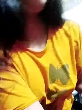 Hotty-Divya online show from December 31, 8:26 am