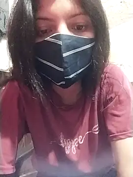 Hotty-Divya online show from March 21, 1:45 pm