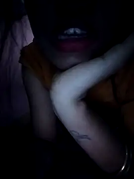 Hotty-Divya online show from September 24, 2:37 am