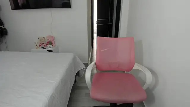 Ori valentina online show from February 6, 8:34 pm