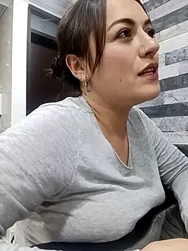 Lesly 10- online show from November 8, 2:23 am