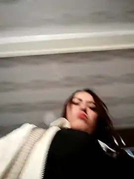 Lesly 10- online show from November 13, 3:55 pm