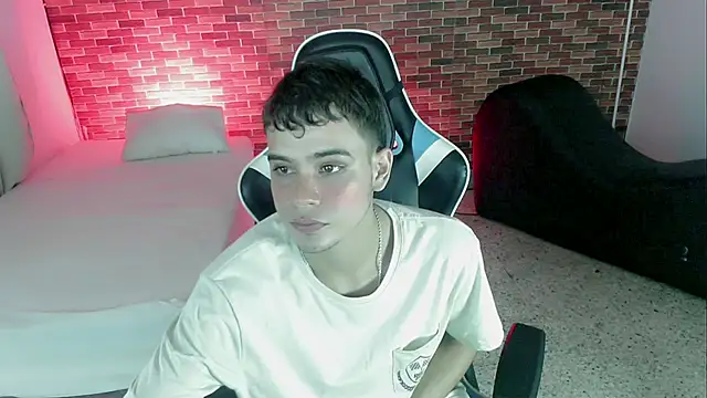 zacariasss  online show from September 21, 3:08 am