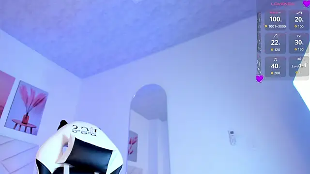 Brianna bigboobs online show from April 7, 11:43 am