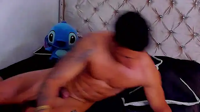 Andrew wolf7 online show from November 16, 8:09 am