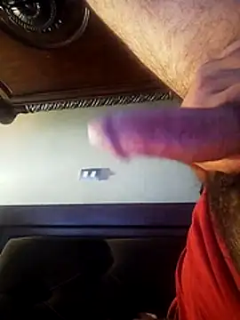 Snapshot of Marco-sexual10 chatting on June 17, 2:29 pm Marco-sexual10 online show from June 17, 2:29 pm
