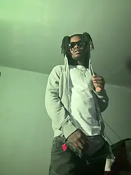 Snapshot of SluttyLyfe4L chatting on March 21, 2:53 pm SluttyLyfe4L online show from March 21, 2:53 pm