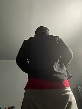 Snapshot of SluttyLyfe4L chatting on April 1, 1:41 pm SluttyLyfe4L online show from April 1, 1:41 pm