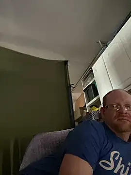 theoneandonlyniko online show from April 12, 10:04 pm