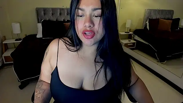 Snapshot of _Dulcinea_1 chatting on September 16, 2:07 pm Dulcinea 1 online show from September 16, 2:07 pm