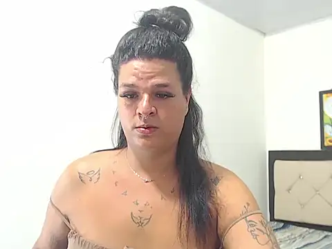 eloisaath online show from February 12, 2:34 pm