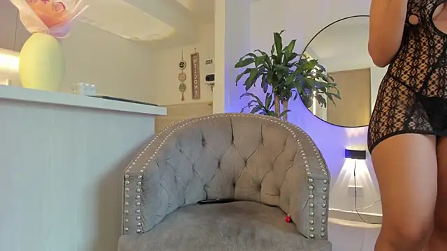 Snapshot of AishaPeyton chatting on February 23, 7:22 pm AishaPeyton online show from February 23, 7:22 pm