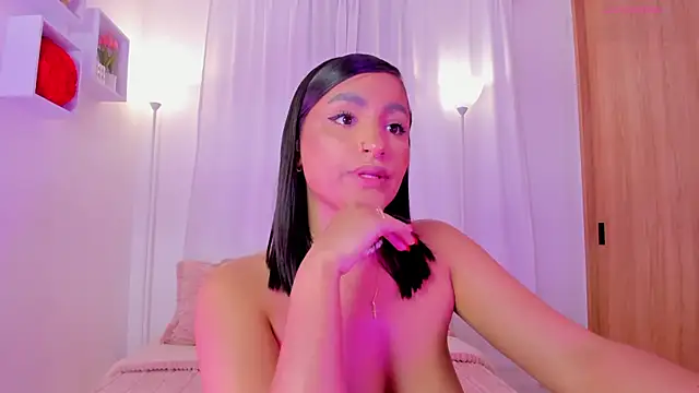 AishaPeyton online show from July 10, 7:23 am