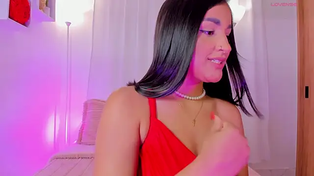 AishaPeyton online show from July 18, 6:28 am