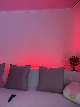 Katti Barrera online show from April 3, 12:03 pm