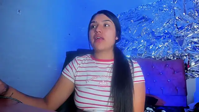 SarahStones online show from February 16, 6:42 am